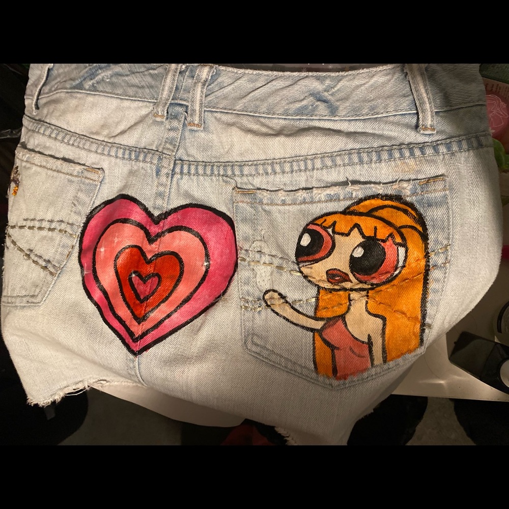 Embroidered skirt